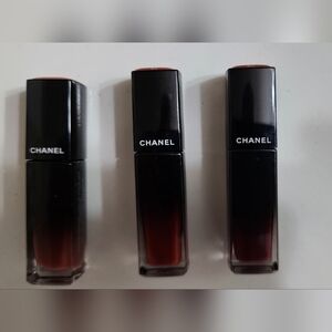 CHANEL LIP GLOSS - NEW UNUSED